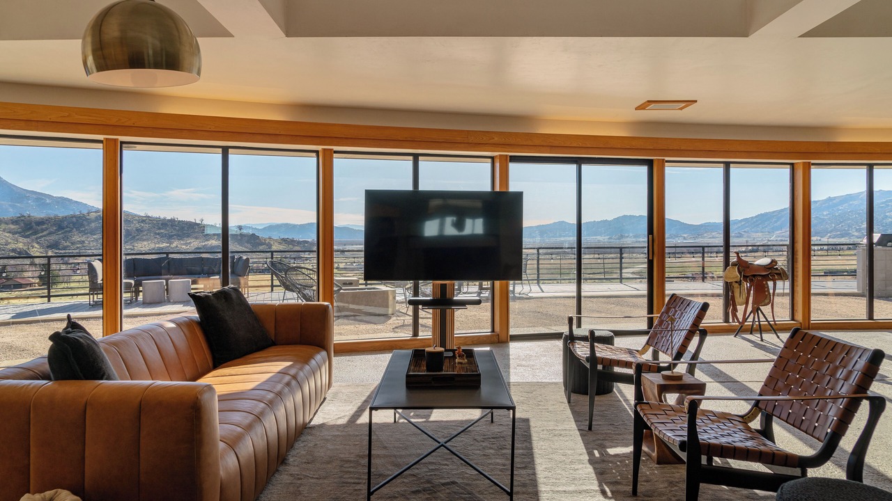 Photo of Livingroom in Tehachapi