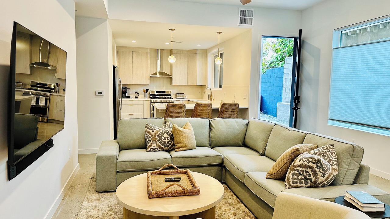 Photo of Livingroom in Inglewood