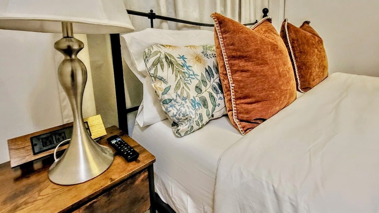 Photo of Bedroom in Walnut Valley
