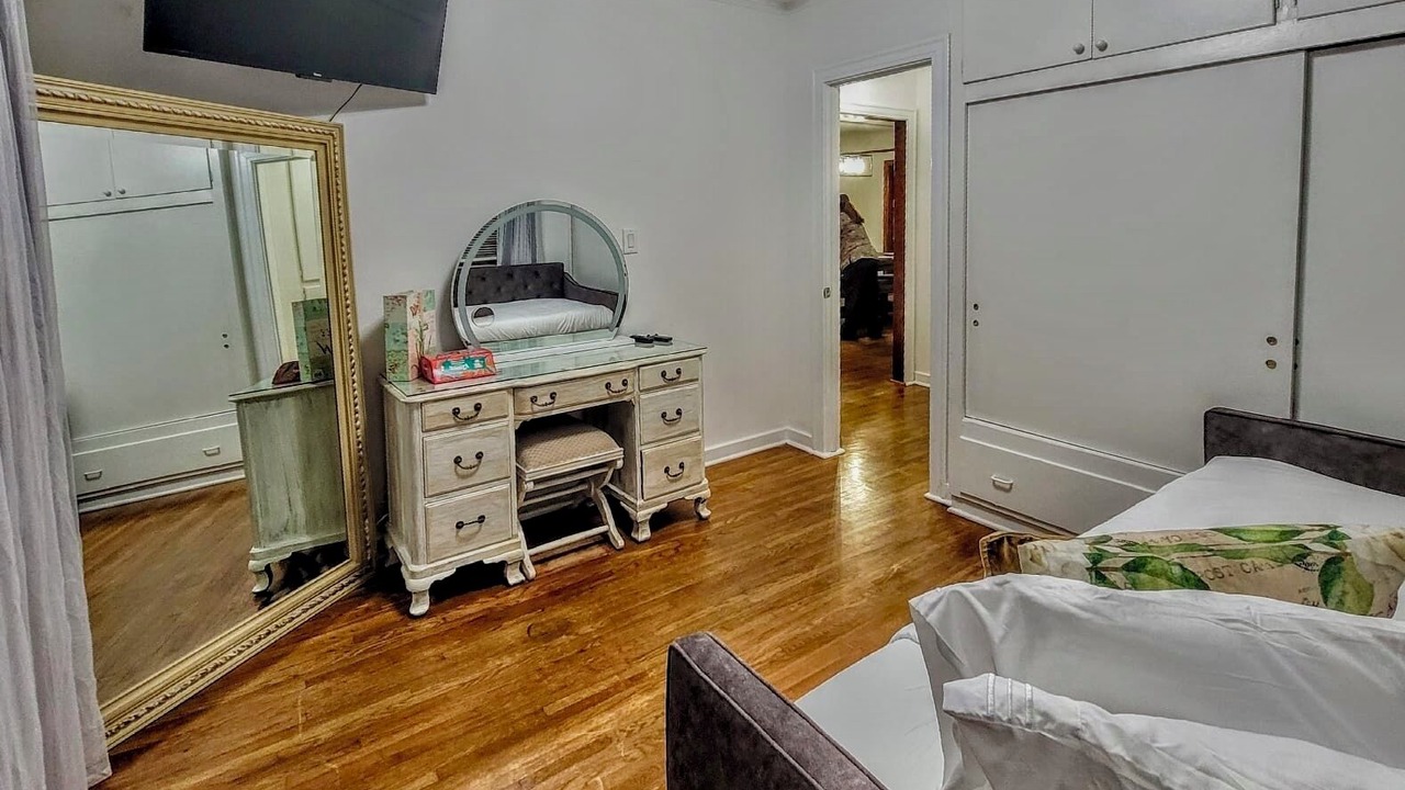 Photo of Bedroom in Walnut Valley