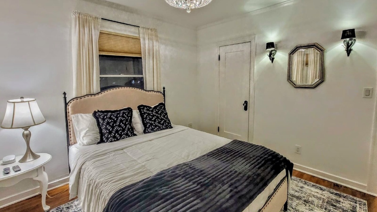Photo of Bedroom in Walnut Valley