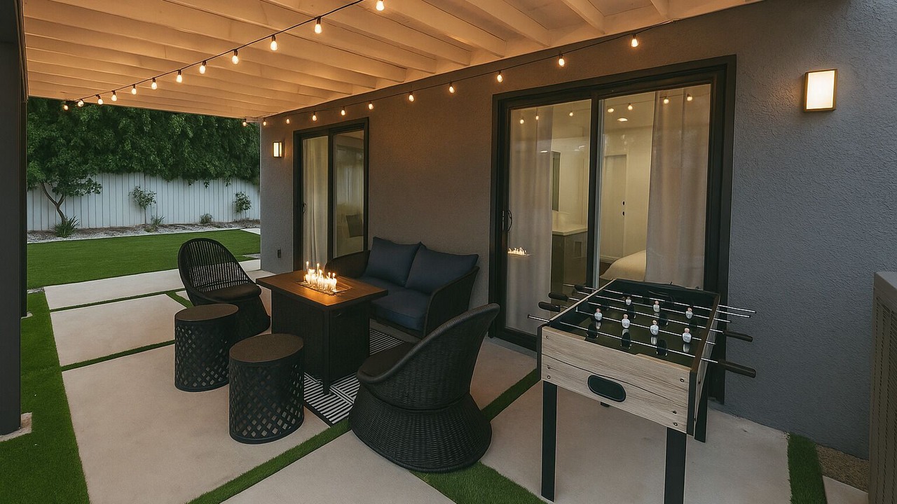 Photo of Patio Balcony in Encino