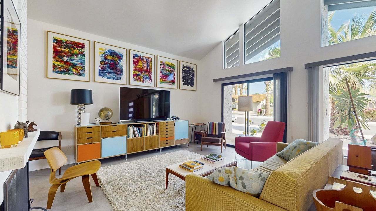 Photo of Livingroom in Sonora Sunrise