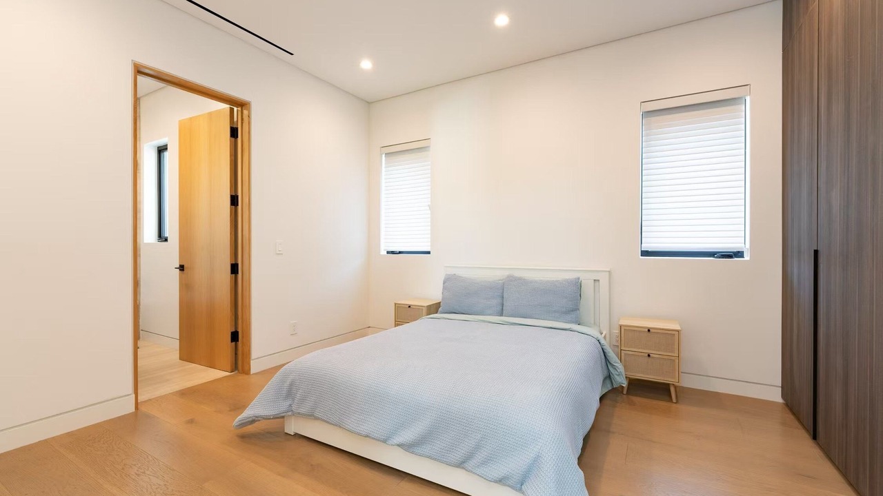Photo of Bedroom in Beverly Grove