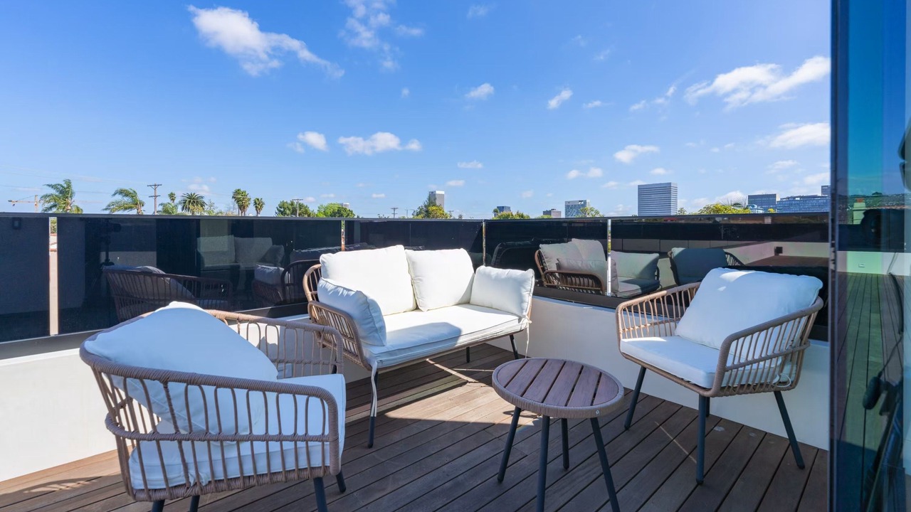 Photo of Patio Balcony in Beverly Grove