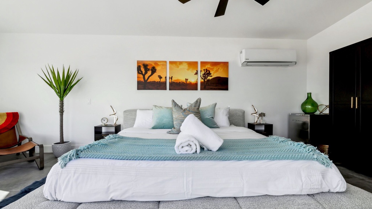 Photo of Bedroom in Yucca Valley