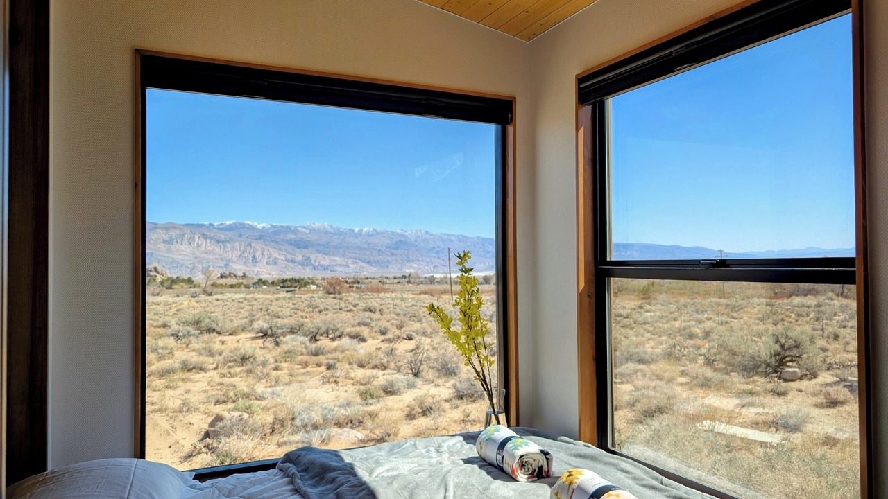 Photo of Bedroom in Lone Pine