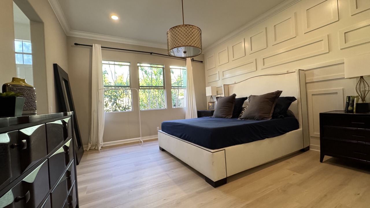 Photo of Bedroom in Portola Springs