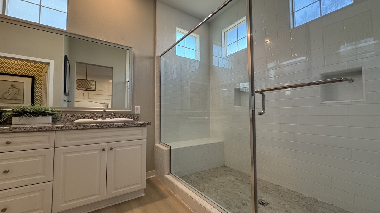 Photo of Bathroom in Portola Springs