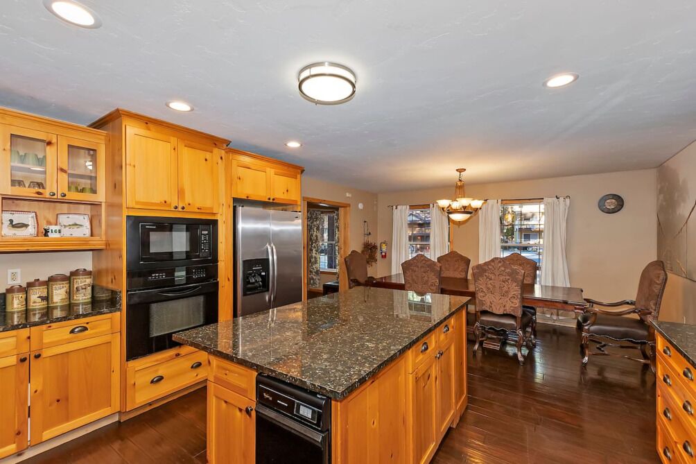 Photo of Others in Summit Estates
