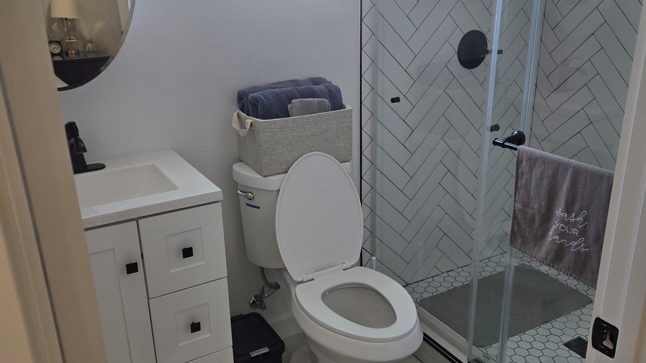 Photo of Bathroom in Hawthorne