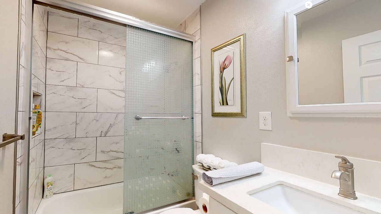 Photo of Bathroom in Orange