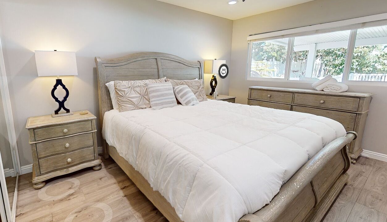 Photo of Bedroom in Orange