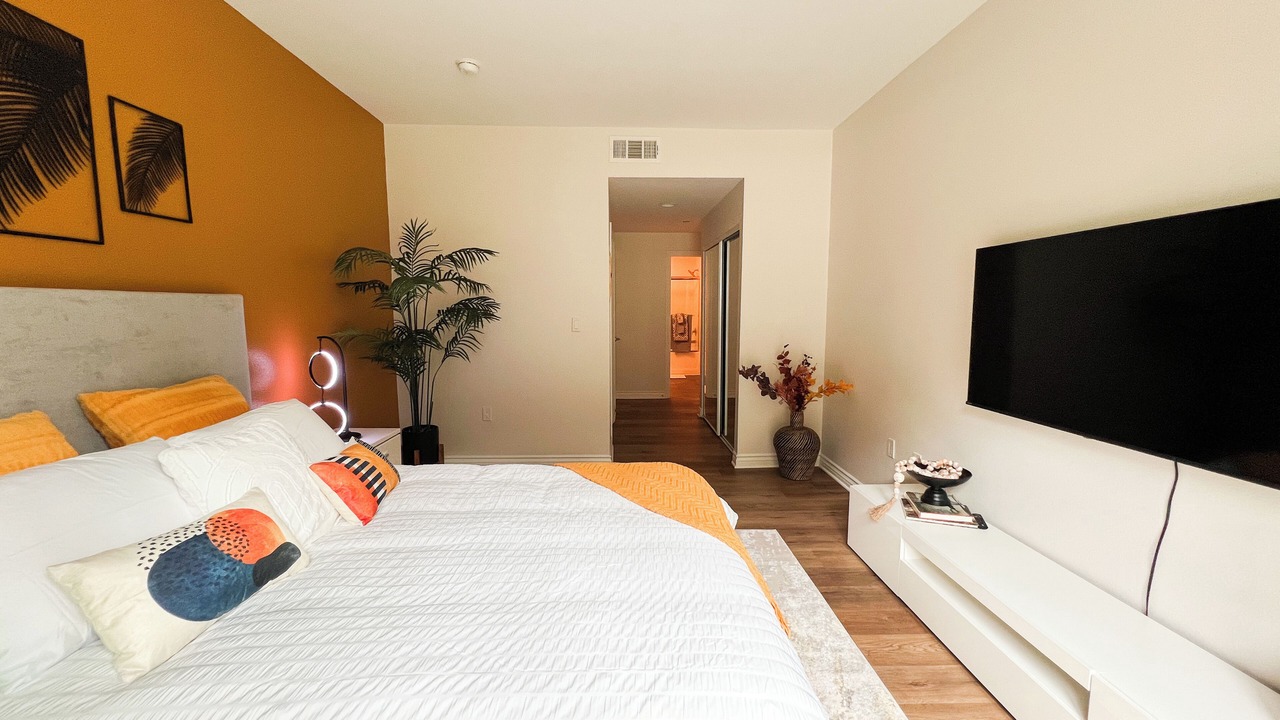 Photo of Bedroom in Encino