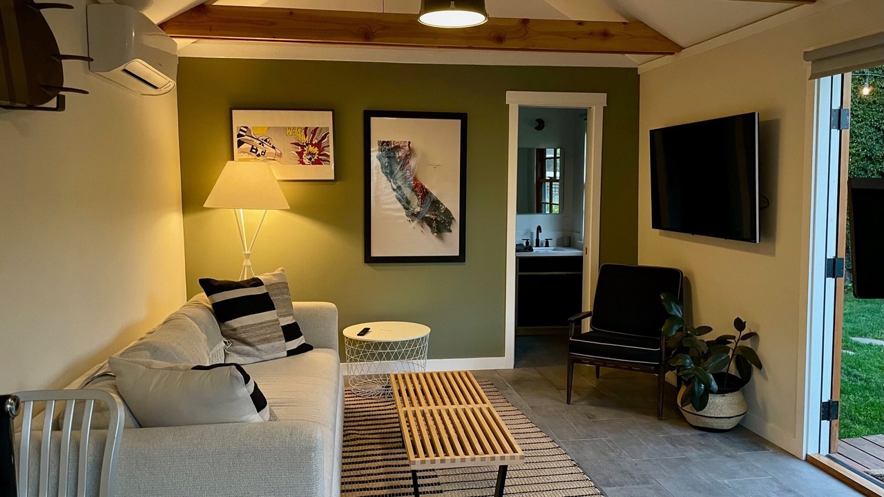 Photo of Livingroom in Larchmont