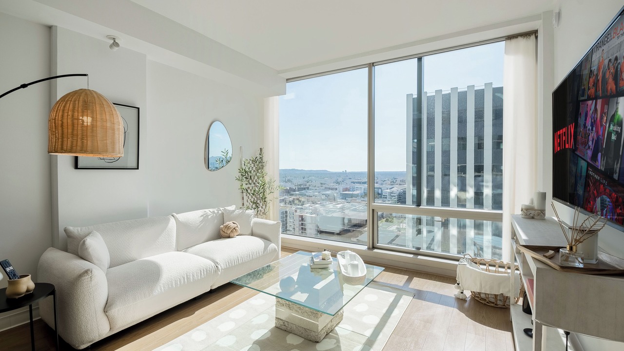 Photo of Livingroom in Beverly Hills
