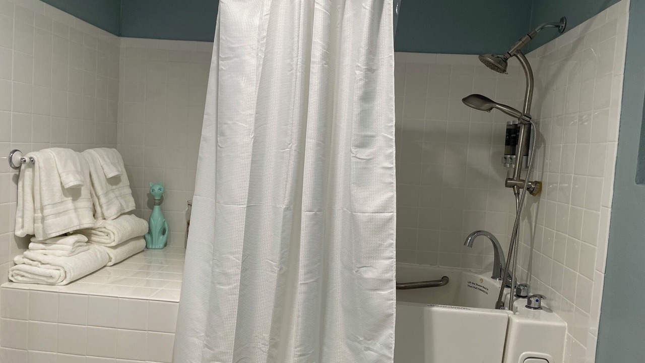Photo of Bathroom in West Carson