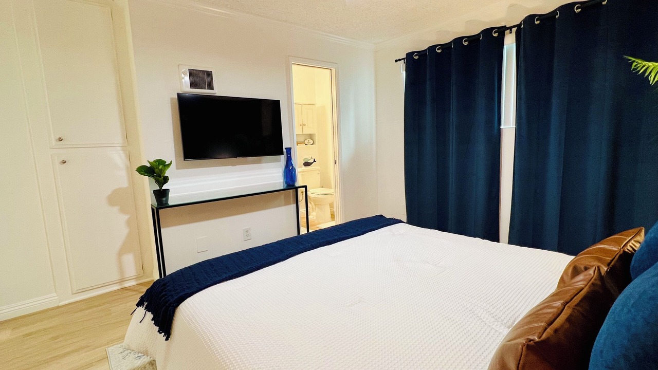 Photo of Bedroom in South Redondo