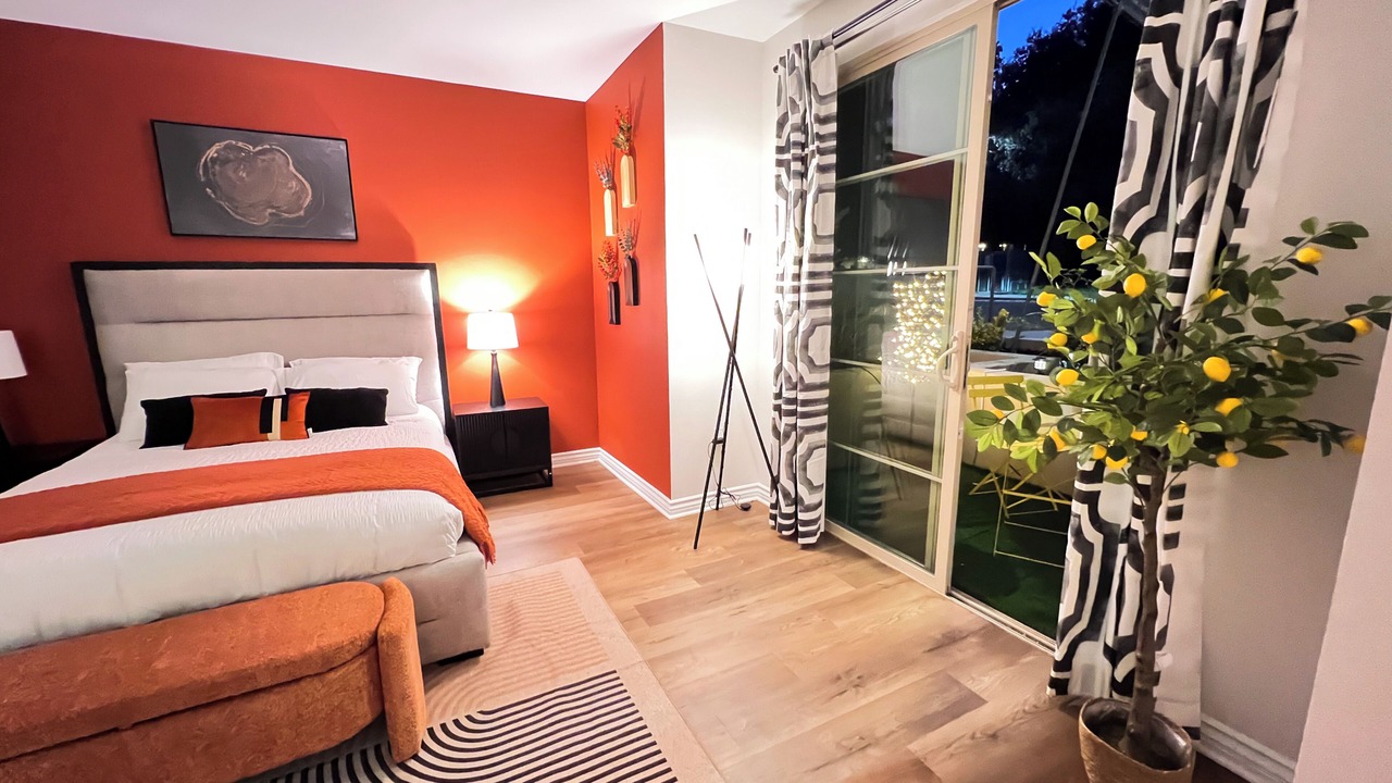 Photo of Bedroom in Encino