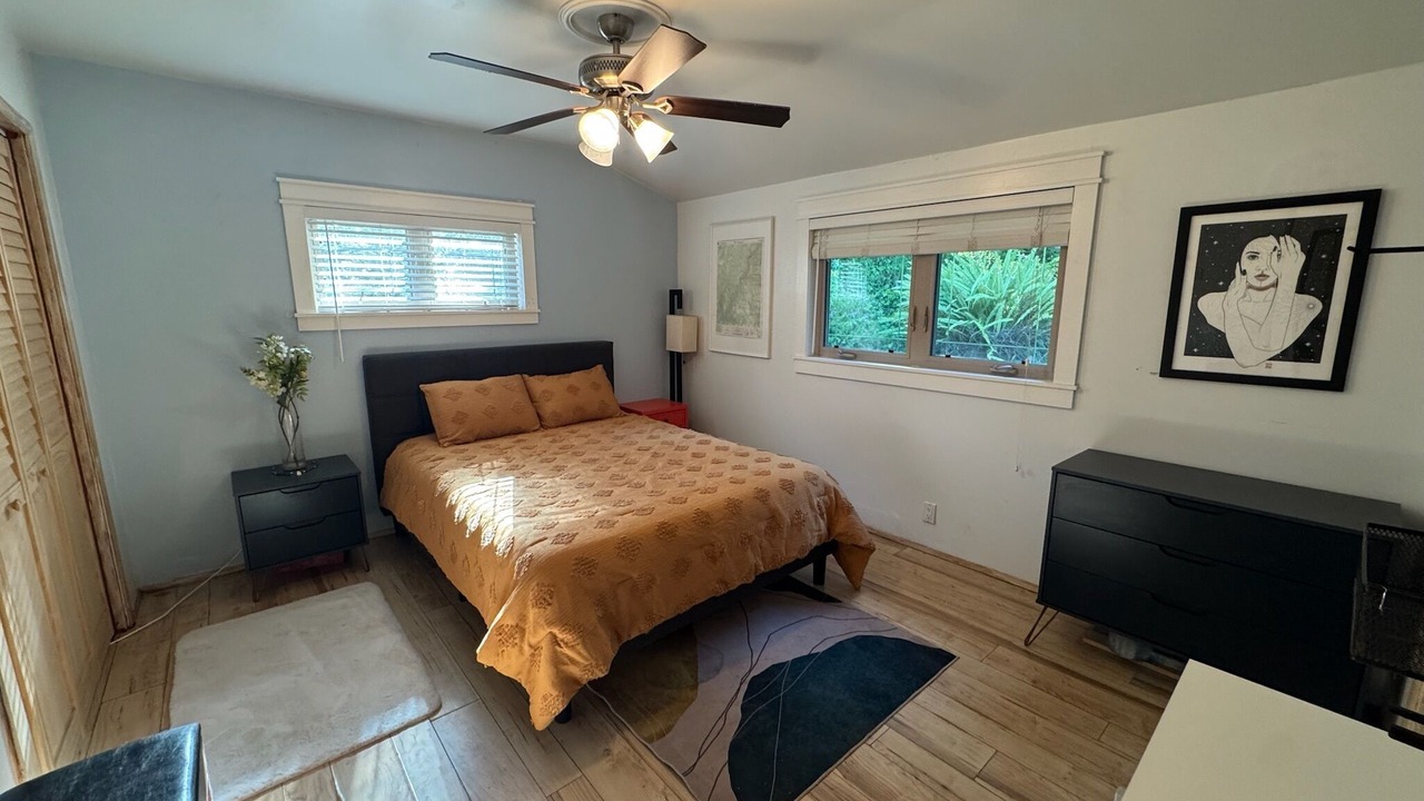 Photo of Bedroom in Simi Valley