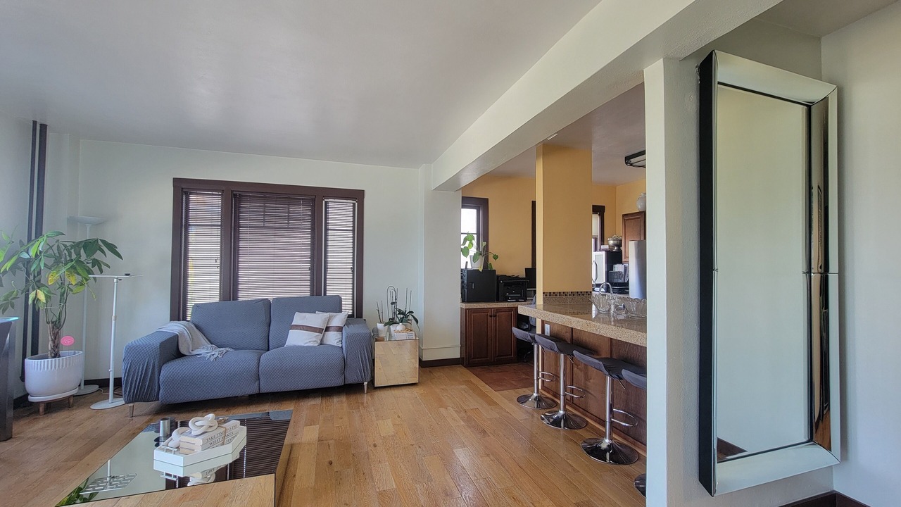 Photo of Livingroom in Waterfront