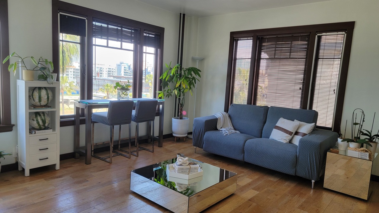 Photo of Livingroom in Waterfront