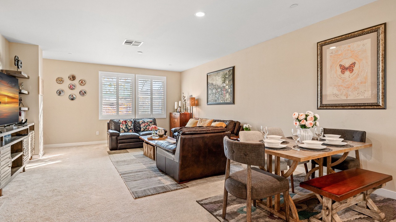 Photo of Livingroom in Glendora