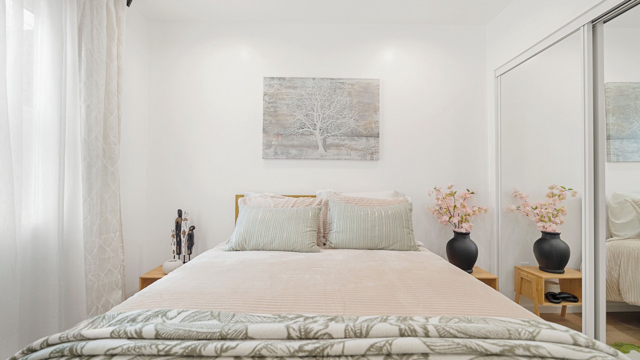 Photo of Bedroom in South Montebello
