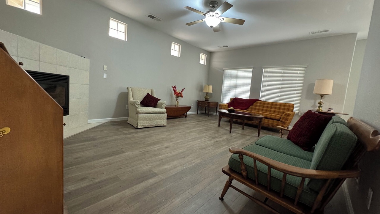 Photo of Livingroom in Merced