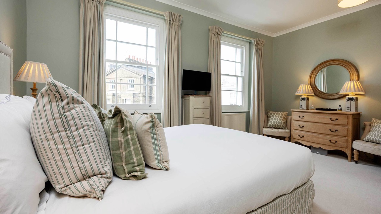 Photo of Bedroom in Camden Town with Primrose Hill