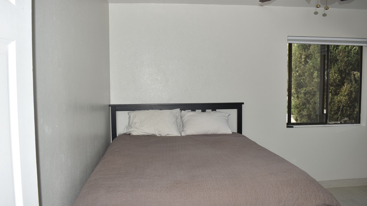 Photo of Bedroom in Banning