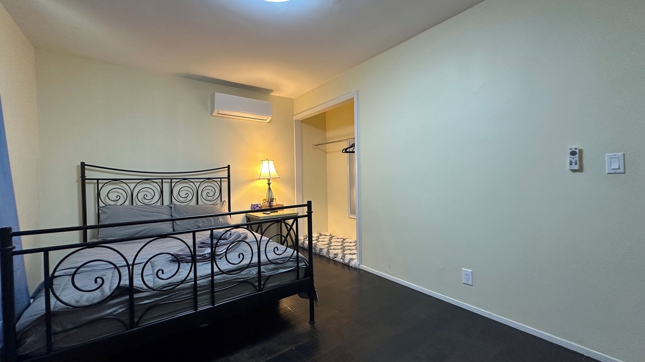 Photo of Bedroom in East San Gabriel