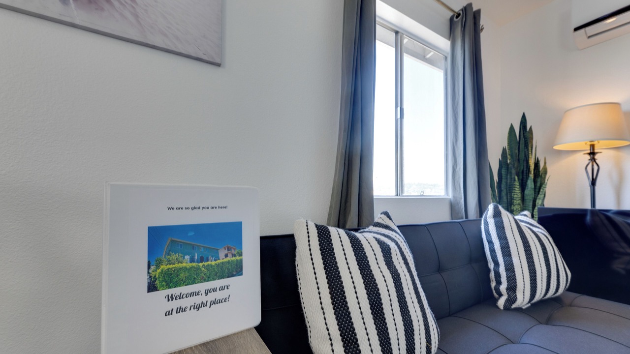 Photo of Livingroom in Los Angeles