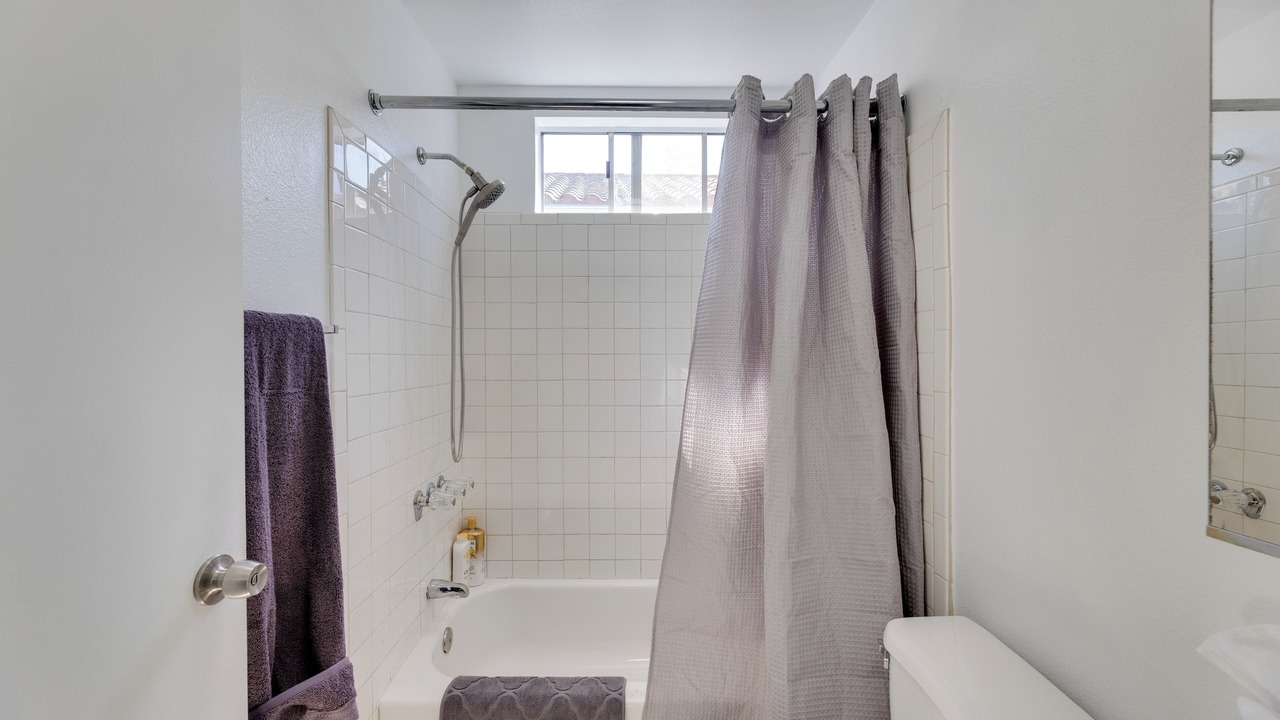 Photo of Bathroom in Los Angeles