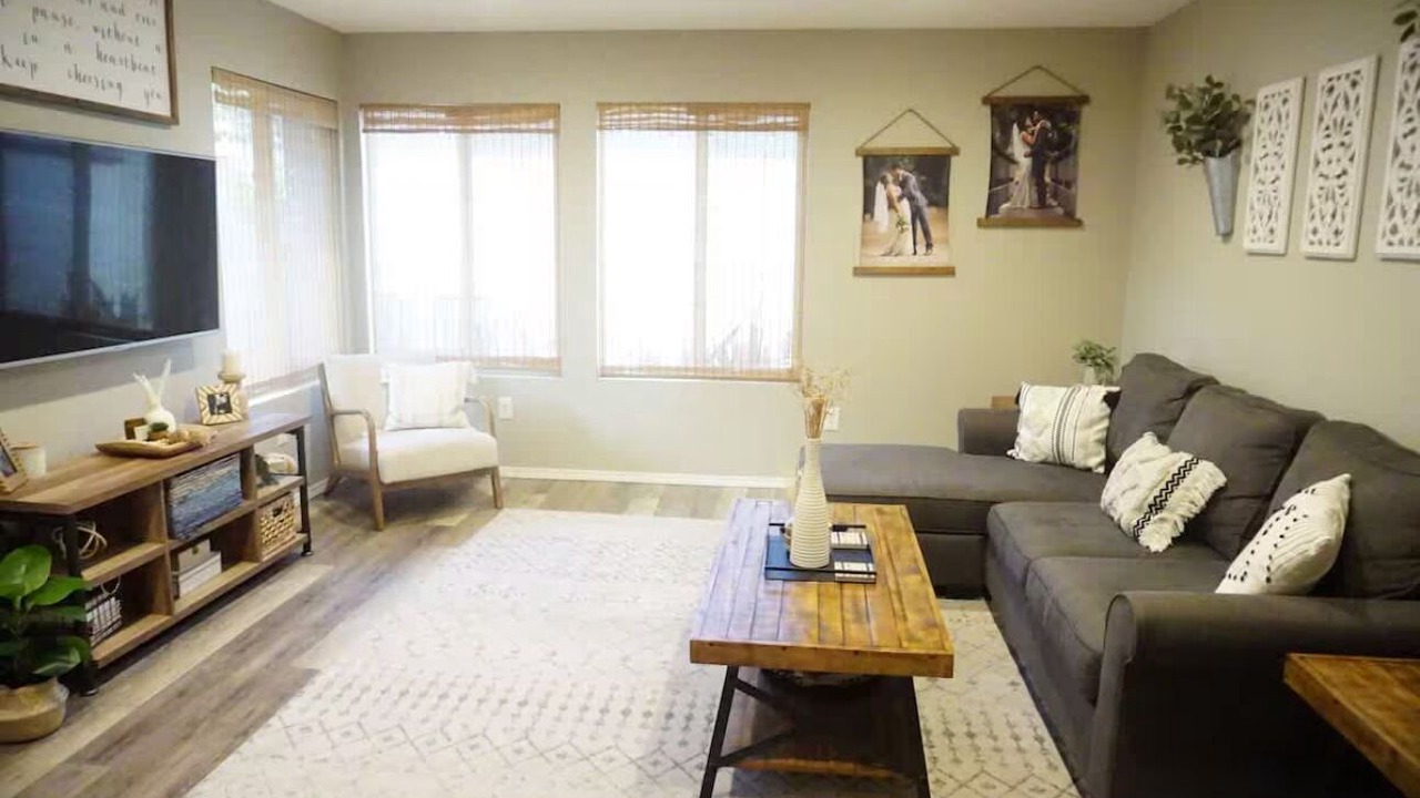 Photo of Livingroom in Downtown Riverside