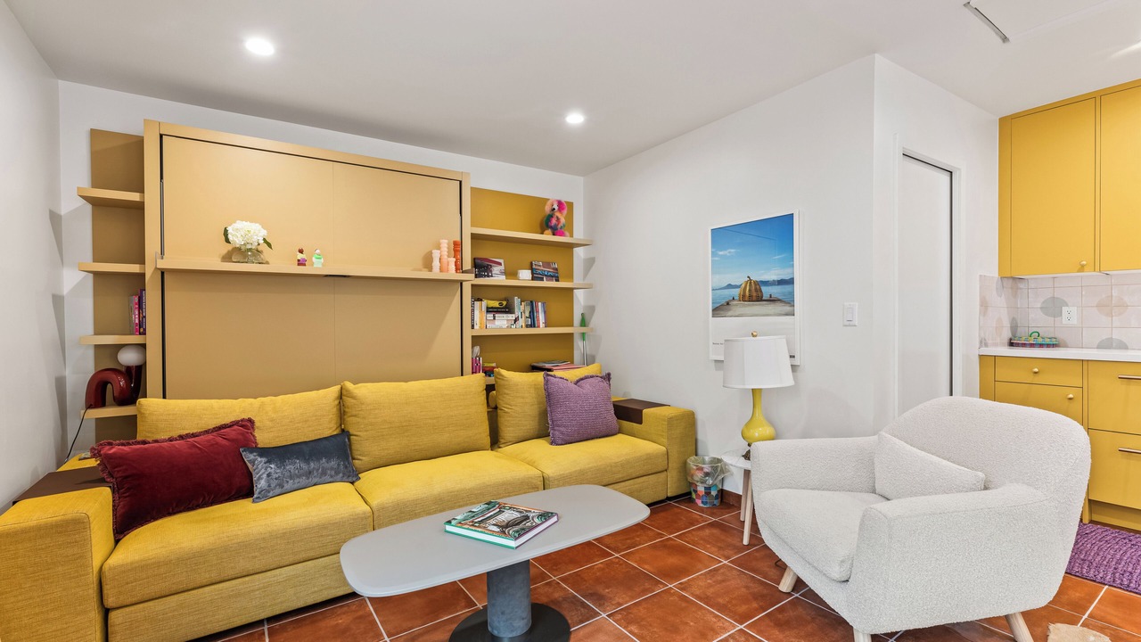 Photo of Livingroom in Hollywood Hills