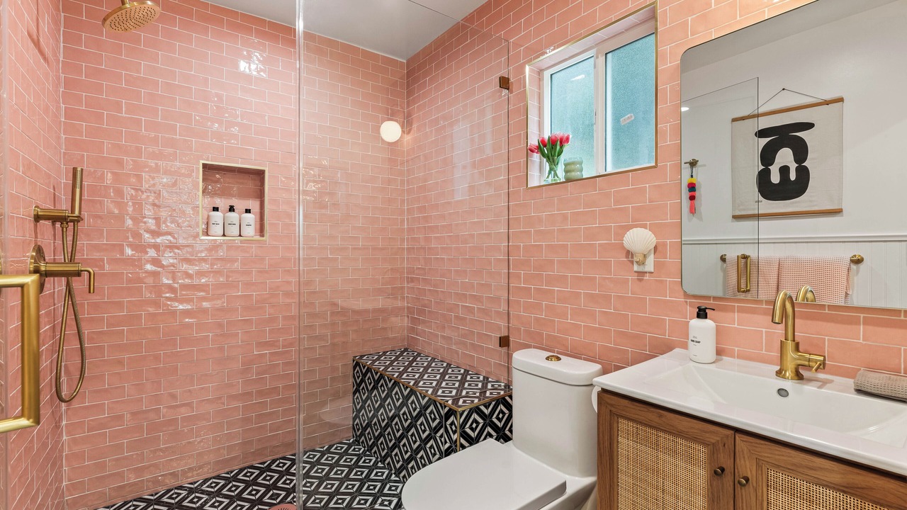 Photo of Bathroom in Hollywood Hills