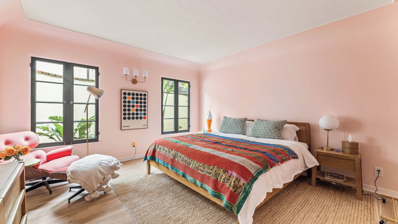 Photo of Bedroom in Hollywood Hills