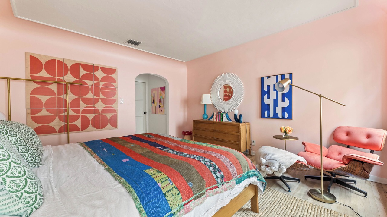 Photo of Bedroom in Hollywood Hills