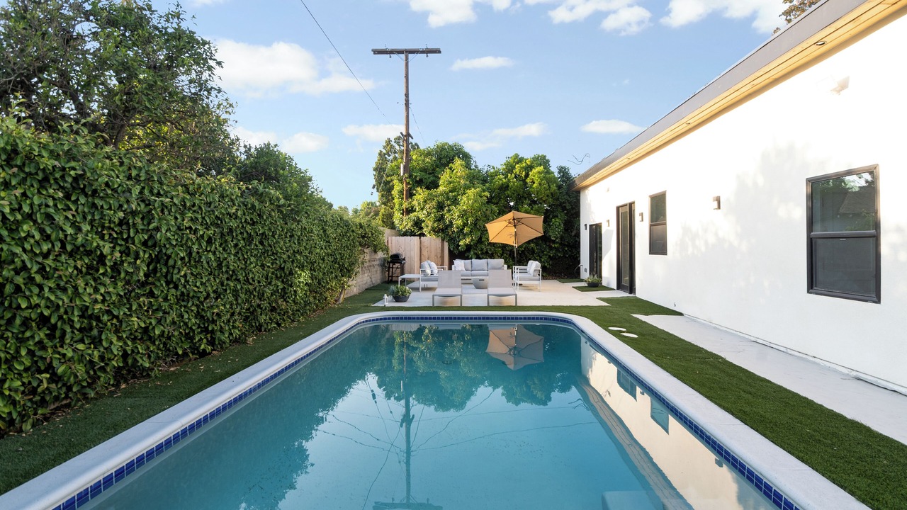 Photo of Outdoor in North Hollywood