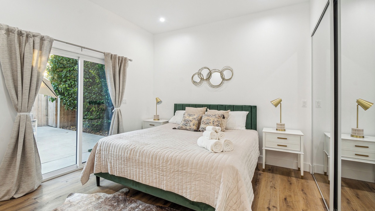 Photo of Bedroom in North Hollywood
