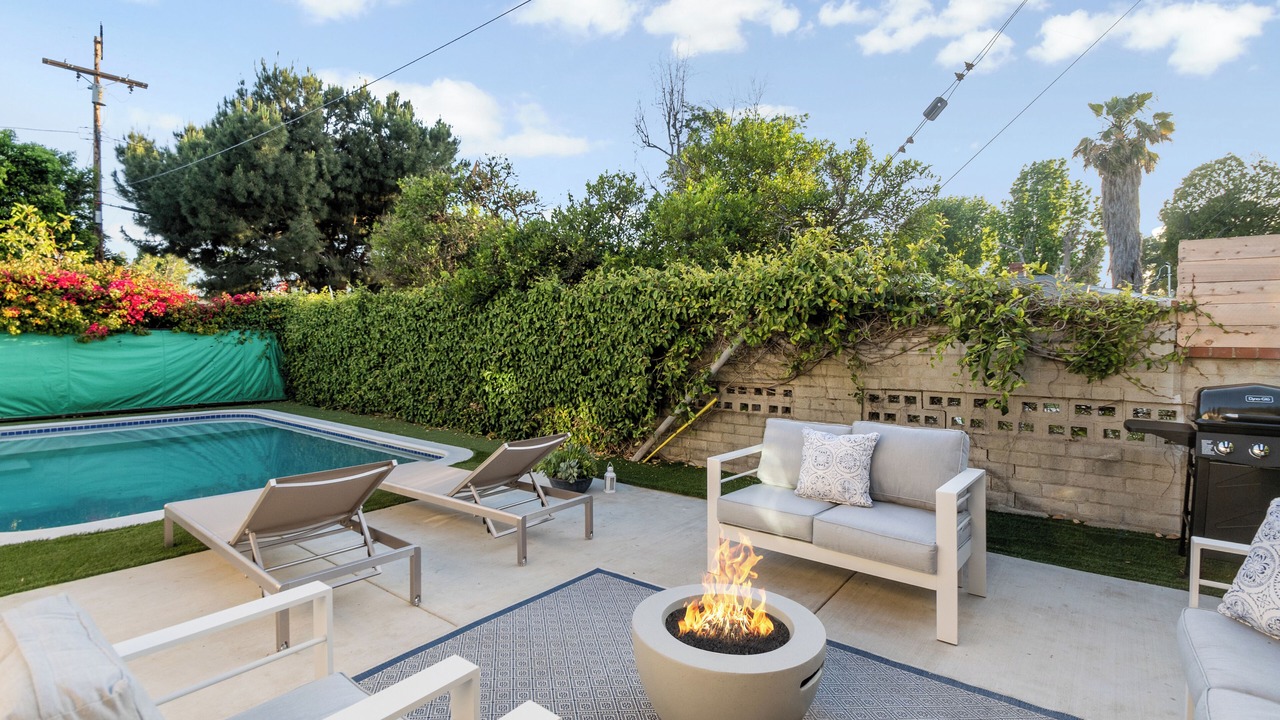 Photo of Patio Balcony in North Hollywood