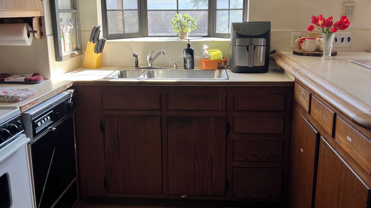 Photo of Kitchen in Midway City