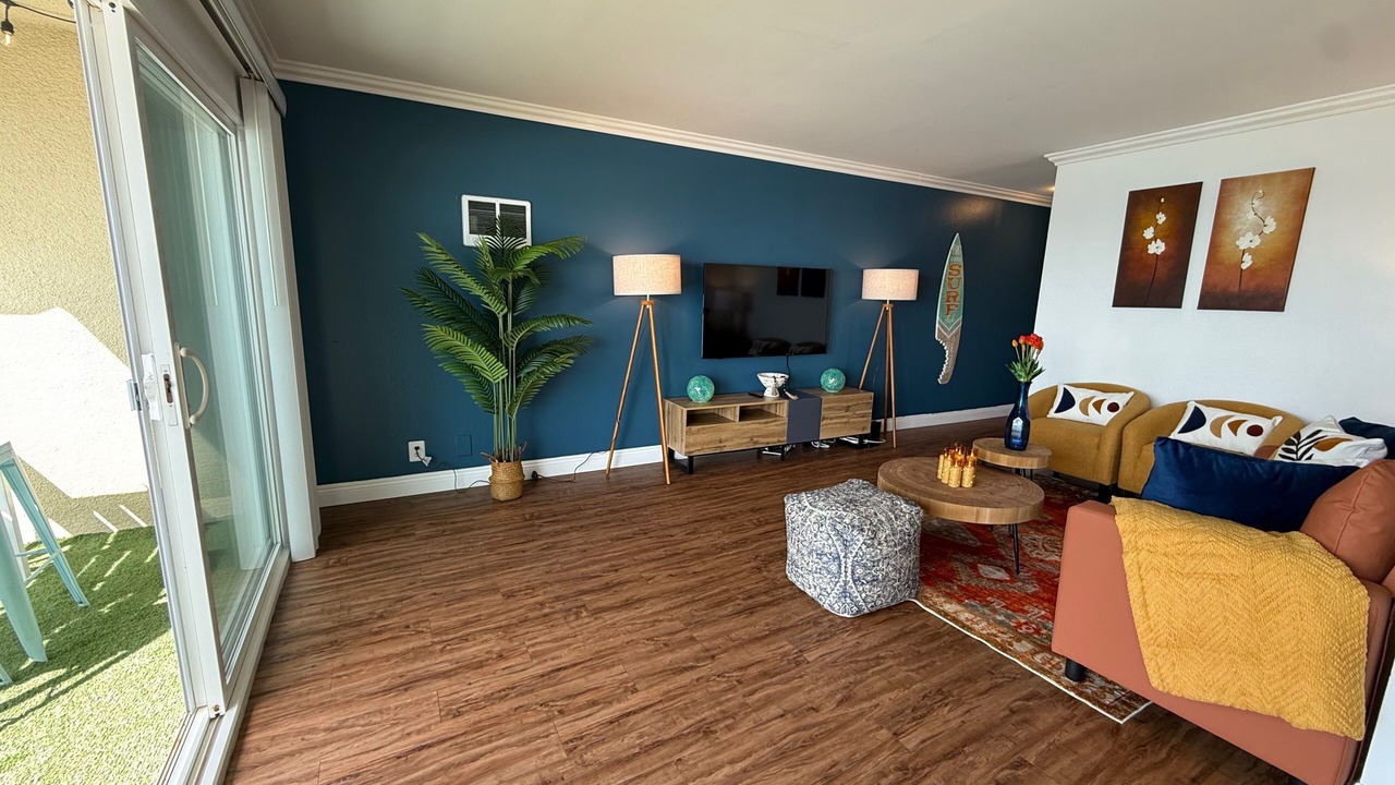 Photo of Livingroom in South Redondo