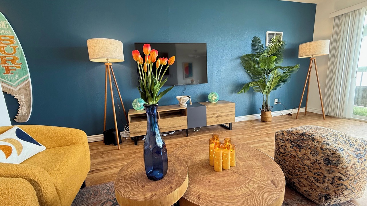 Photo of Livingroom in South Redondo