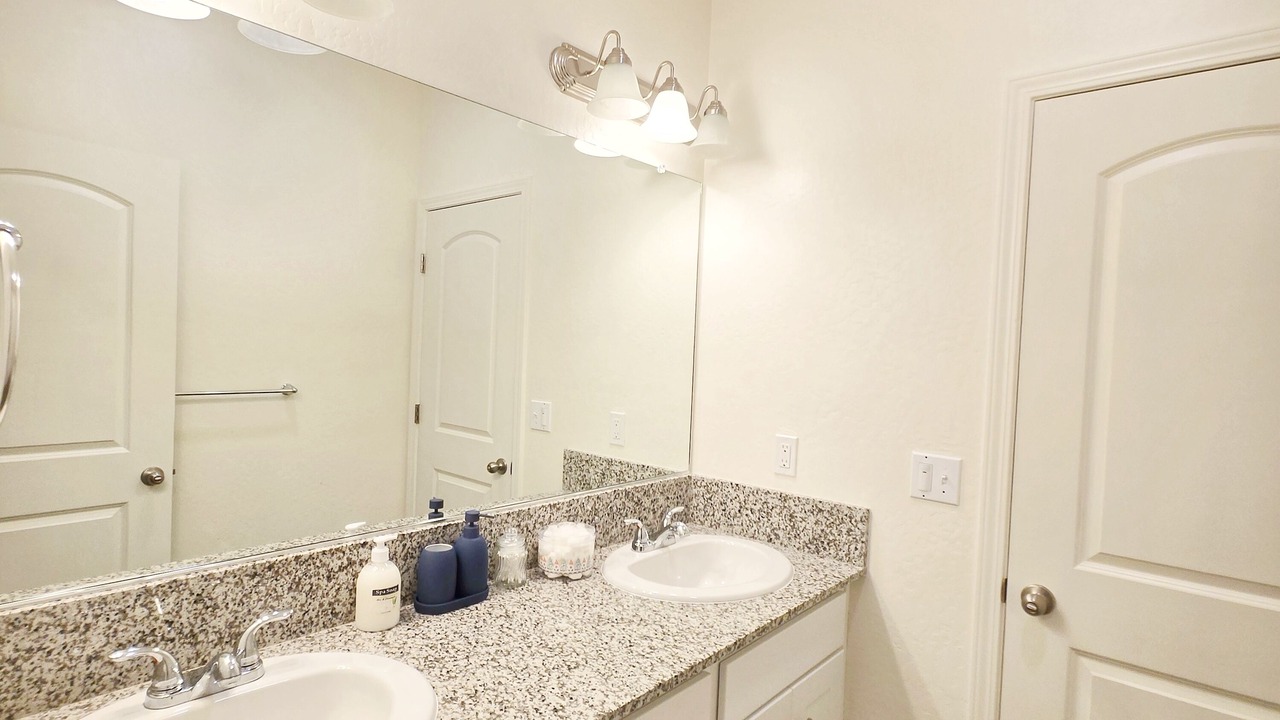 Photo of Bathroom in Tulare