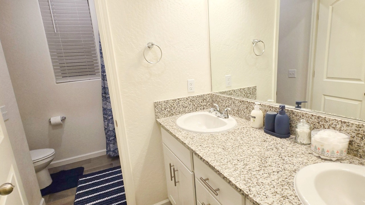 Photo of Bathroom in Tulare