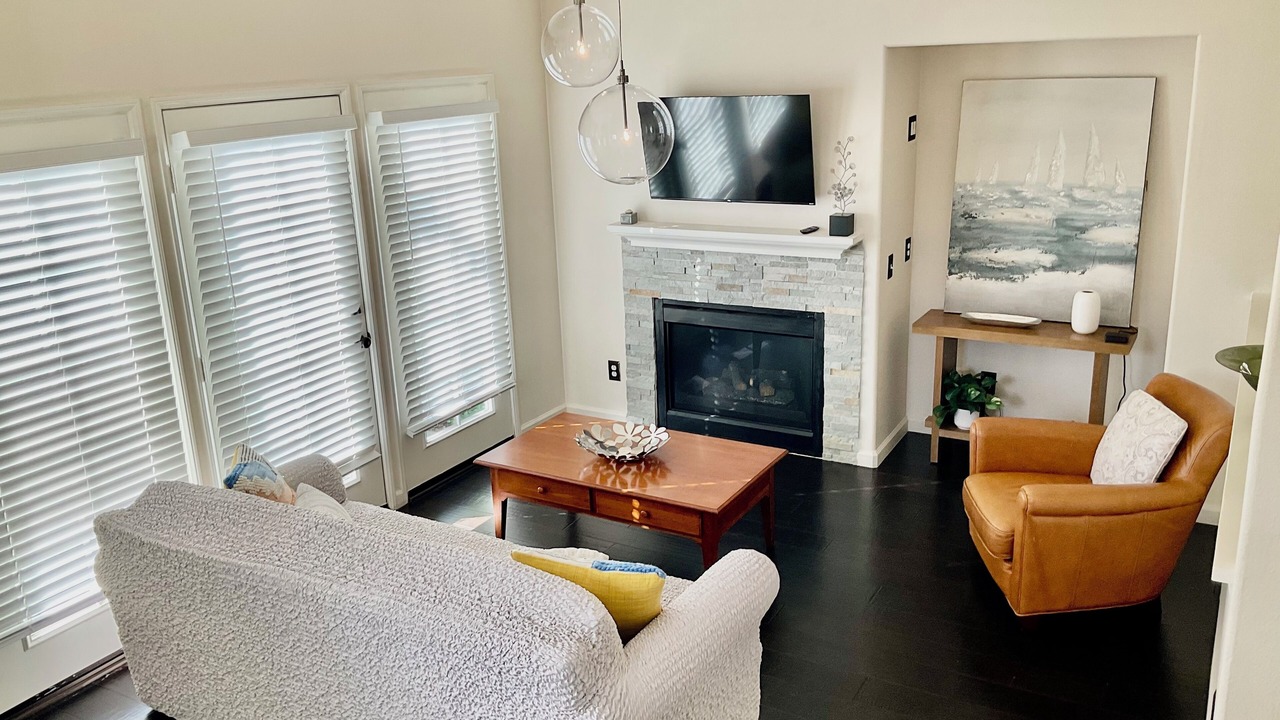 Photo of Livingroom in Orchard Hills