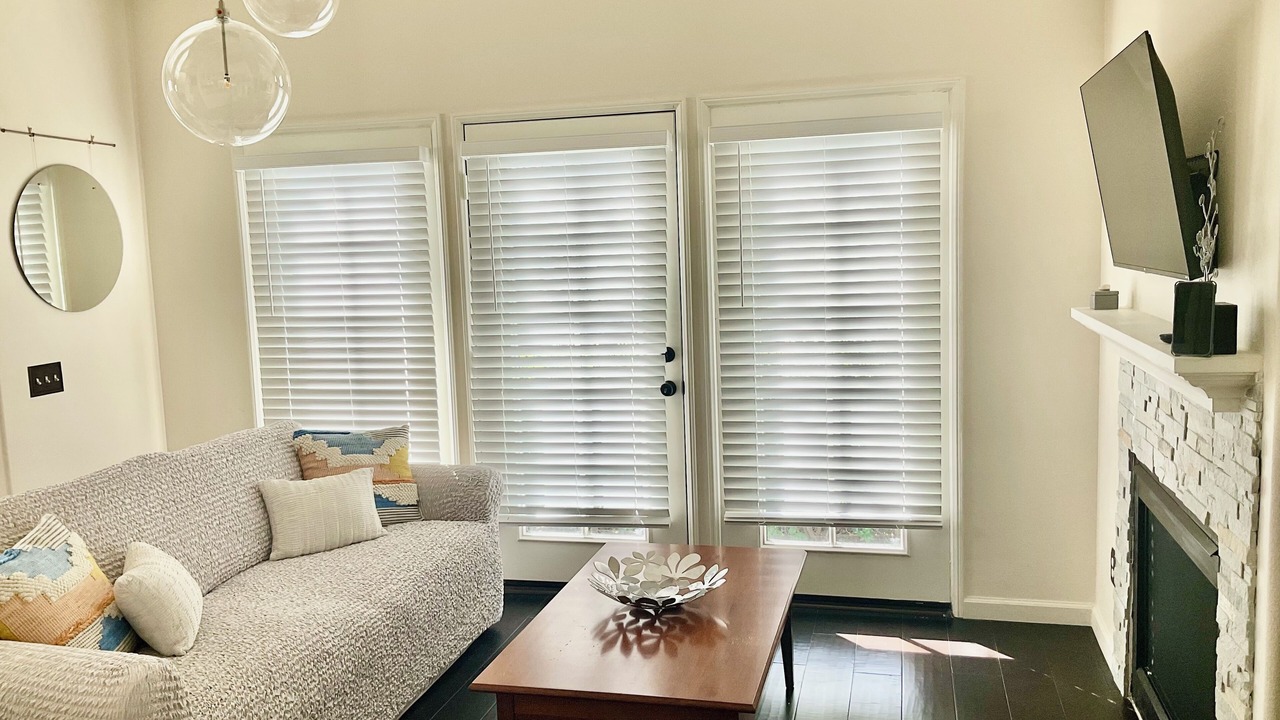 Photo of Livingroom in Orchard Hills
