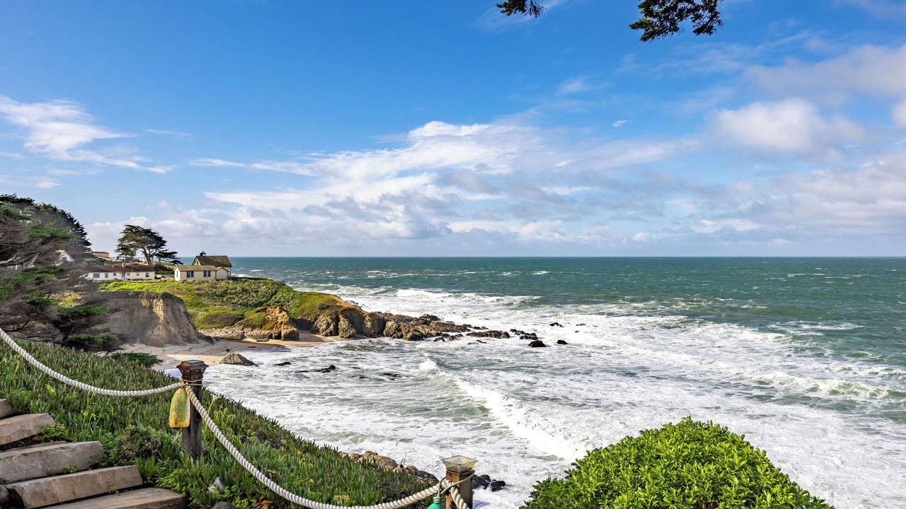 Photo of Others in Montara